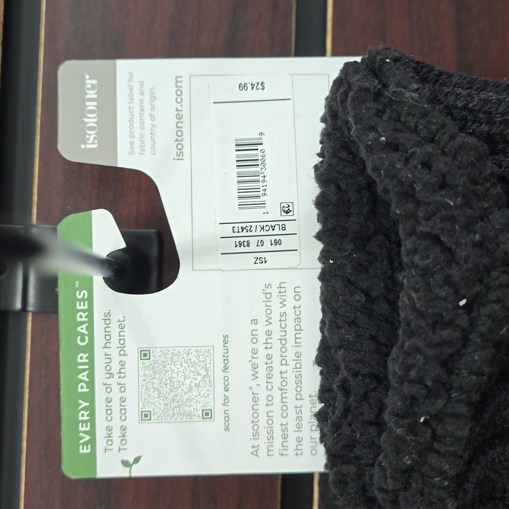 Isotoner | Adult Snowflake Knit Gloves – Black | Sherpasoft Lined | OSFM - Picture 6 of 8